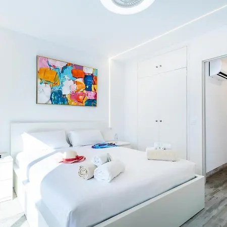 Апартаменты Stylish 179 Parque Santiago 2, Front Of The Sea Плая-де-лас-Америкас