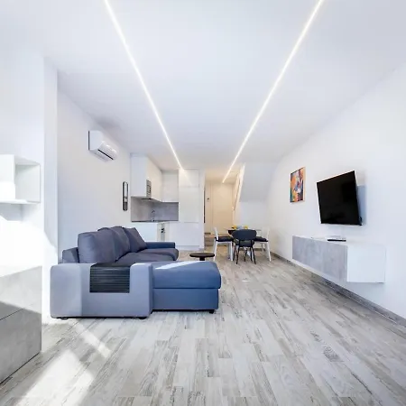 Апартаменты Stylish 179 Parque Santiago 2, Front Of The Sea