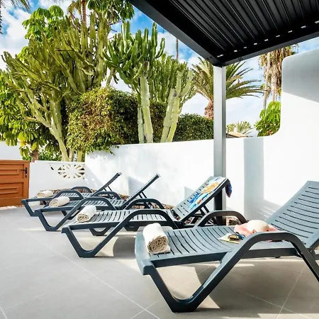 Stylish 179 Parque Santiago 2, Front Of The Sea Апартаменты