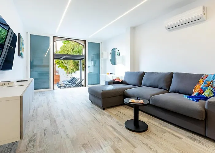 Stylish 179 Parque Santiago 2, Front Of The Sea Плая-де-лас-Америкас