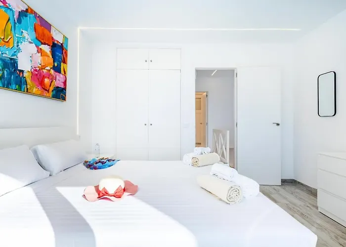 Апартаменты Stylish 179 Parque Santiago 2, Front Of The Sea *