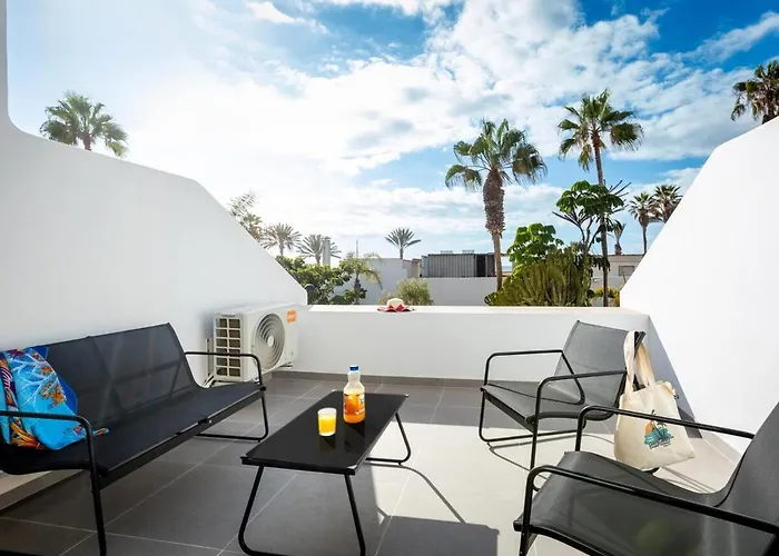 Апартаменты Stylish 179 Parque Santiago 2, Front Of The Sea Плая-де-лас-Америкас